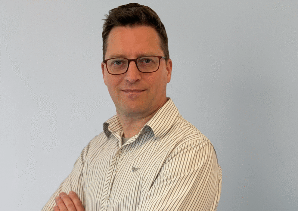 Gemini_Generated_Image_7ug5hq7ug5hq7ug5